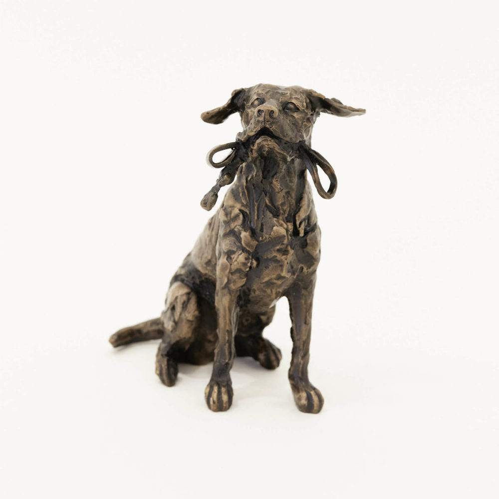 Richard Wells bronze golden retriever dog sculpture called Ready? Parnell Gallery Auckland NZ